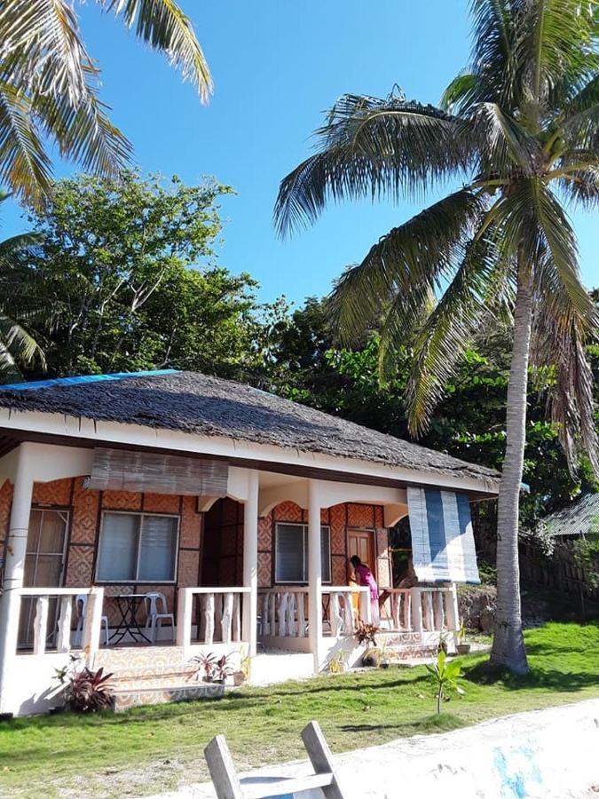 Islanders Paradise Beach Larena Esterno foto